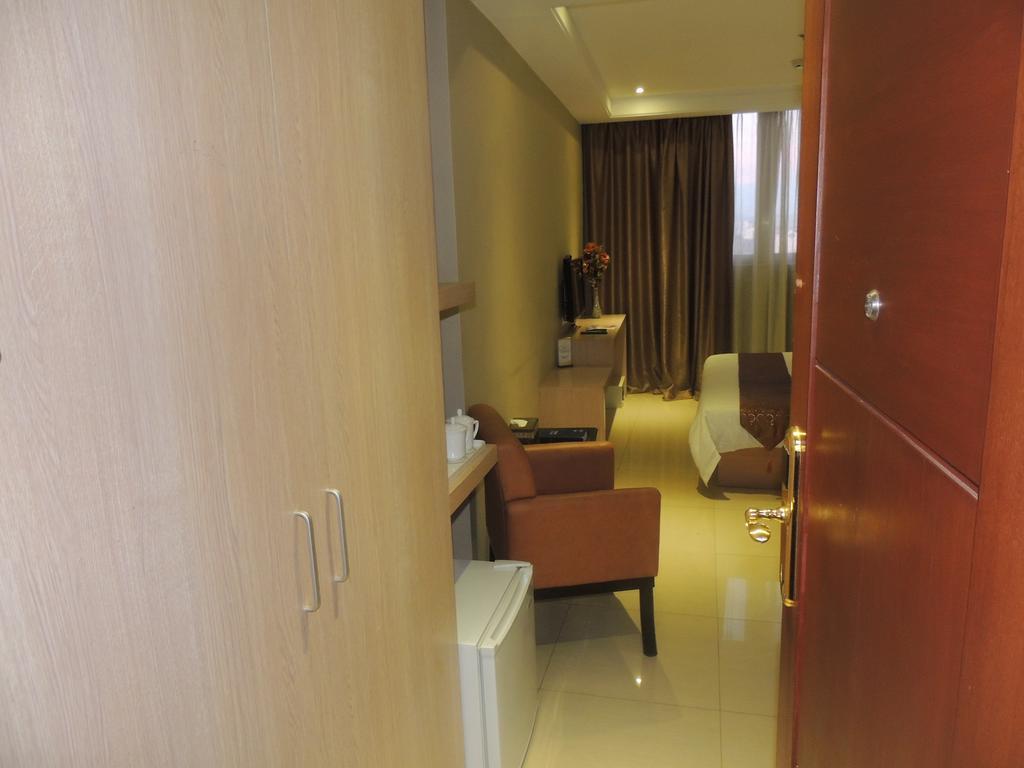 Dela Chambre Hotel Manila Exterior foto