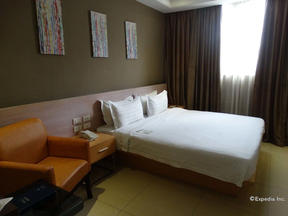 Dela Chambre Hotel Manila Exterior foto